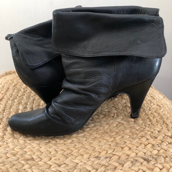 Steve Madden ankle booties - Picture 3 of 11